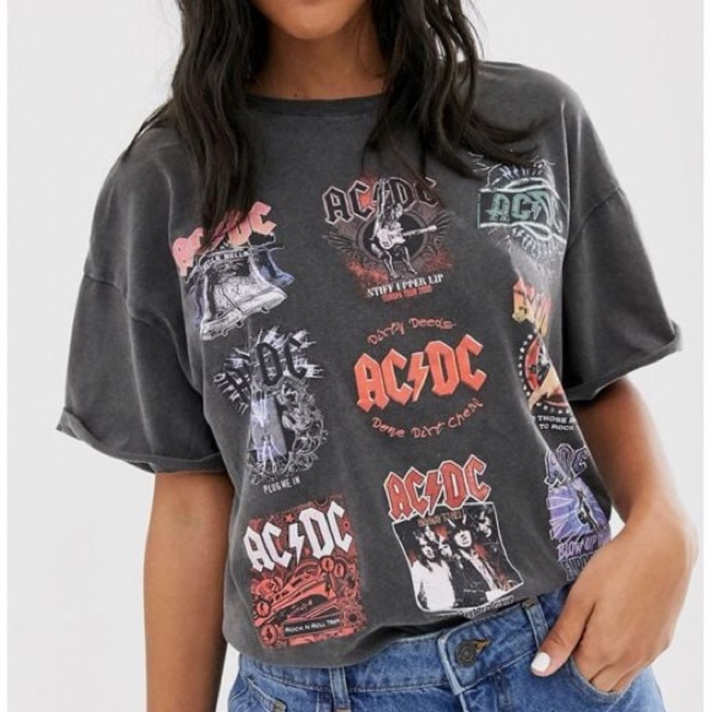 Bershka AC/DC Print Short Sleeve T Shirt Size XS Oversized Fit